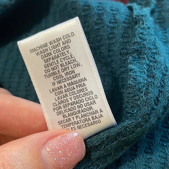 Large Comfy Knit Shirt CG.L.CG Color Block Pattern - Picture 6 of 6